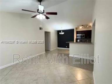 Main picture of 2926 S University Dr