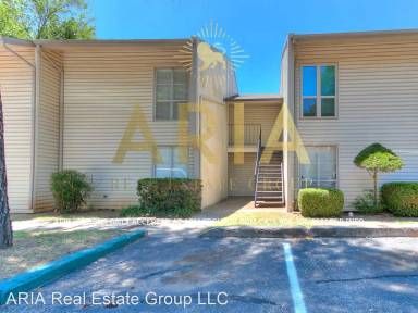 Main picture of 801 Cardinal Creek Blvd