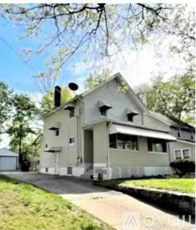 Main picture of 782 Mistletoe Rd