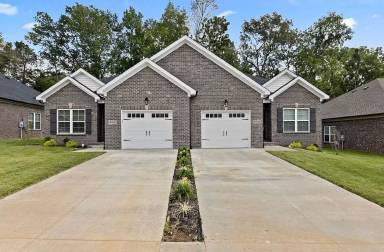 Main picture of 6533 Fortuna Ct