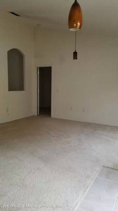 Main picture of 13075 Albany Rd