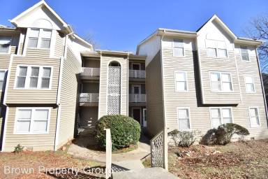 Main picture of Stewart's Creek Condos