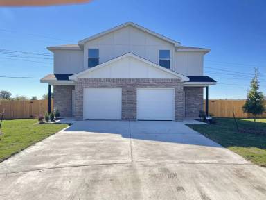 Main picture of 2302 Zanoletti Dr