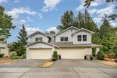 Main picture of 324 196th Pl SW