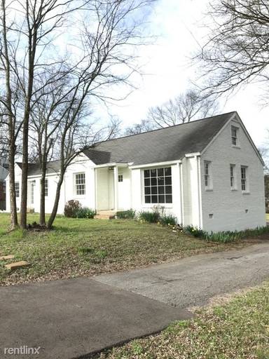 Main picture of 100 Fairway Dr