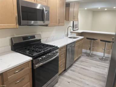 Main picture of 26 Hazelwood St