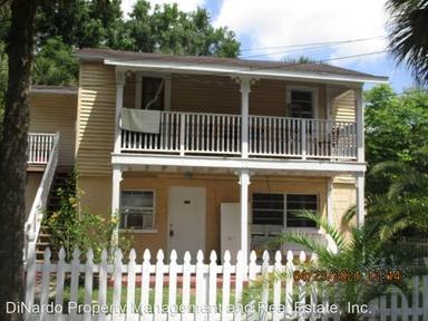 Main picture of 215 1/2 E Voorhis Ave