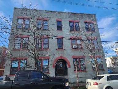 Main picture of 44 Pingree St