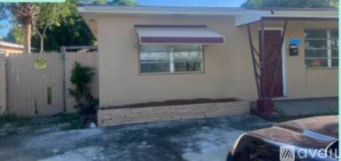 Main picture of 624 Bayberry Dr