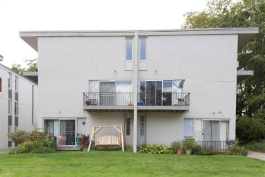 Main picture of 418 2nd St