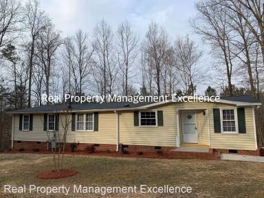 Main picture of 196 Korat Ln