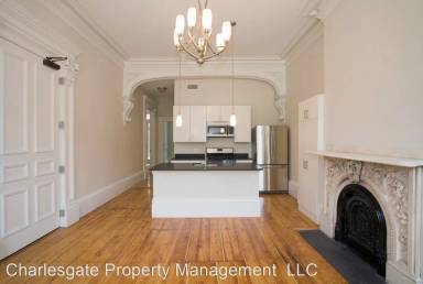 Main picture of 658 Massachusetts Ave