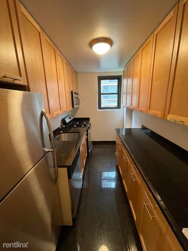 Main picture of 333 E 49th St Apartments