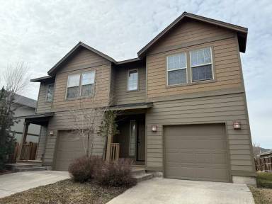 Main picture of 2957 NE Canoe Ct