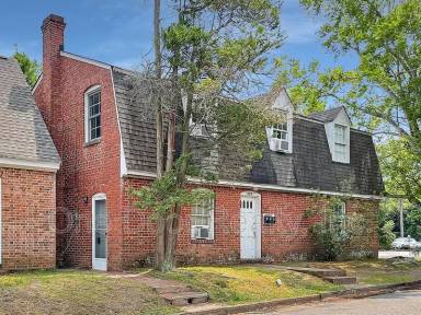 Main picture of 710 Wythe Ln
