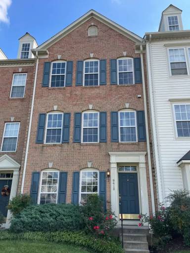 Main picture of 9418 Manor Forge Way