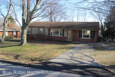 Main picture of 1016 W Skyline Dr