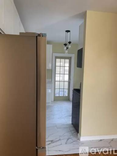 Main picture of 44 Inman Pl