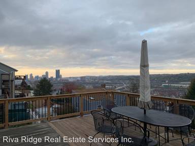 Main picture of 2725 Sumner St