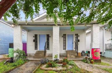 Main picture of 3131 Milan St