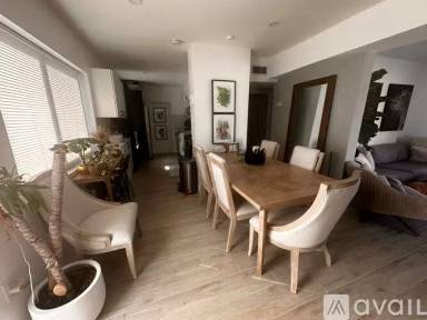 Main picture of 6301 SW 39th Ct