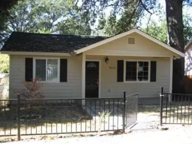 Main picture of 18516 Carter St
