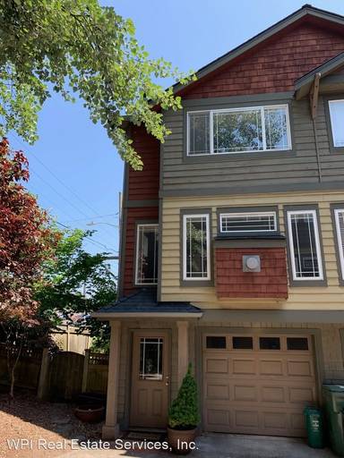 Main picture of 939 N 105th St