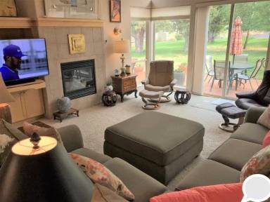 Main picture of 1293 Highland View Loop