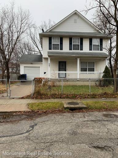 Main picture of 641 E 123rd St