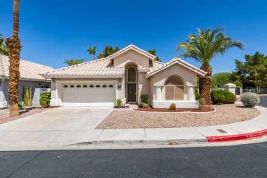 Main picture of 135 Wildhorn Ct