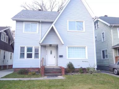 Main picture of 3845 Summit Park Rd