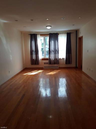 Main picture of 2130 82nd St
