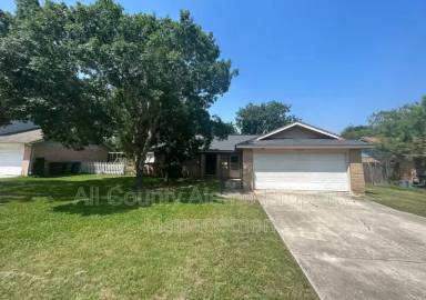 Main picture of 13527 Larkbrook St
