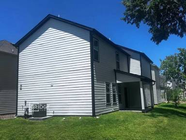 Main picture of Lakewood Manor Homes