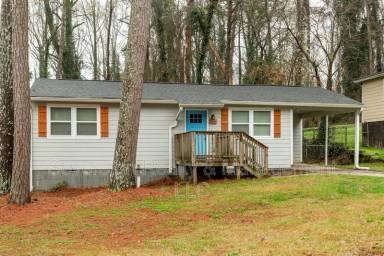 Main picture of 3366 Delmar Ln NW