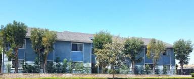 Main picture of 302 S Newhope St