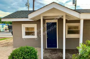 Main picture of 6 Cromwell Ave