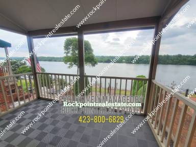 Main picture of 3166 Waterfront Dr