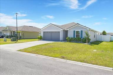 Main picture of 2165 Pebble Point Dr
