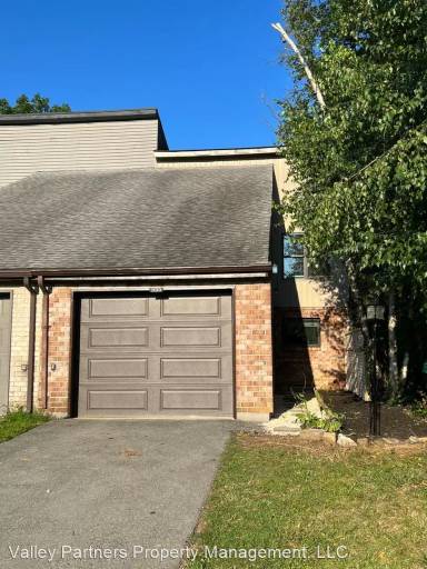 Main picture of 333 Parkside Dr