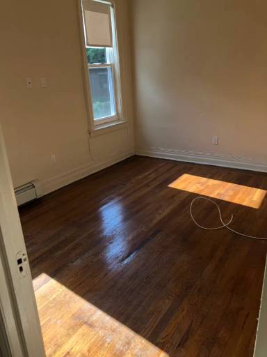Main picture of 1037 Longfellow Avenue - 3