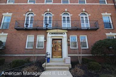 Main picture of 103 W 39th St