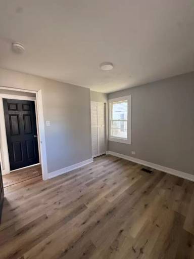 Main picture of 338 Indianwood Blvd