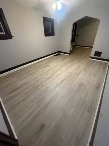 Main picture of 4681 Kossuth Ave