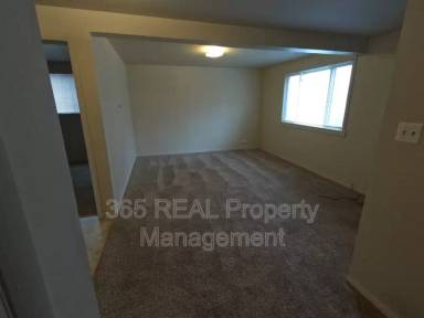 Main picture of 417 N Hollywood St