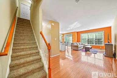Main picture of 332 Jefferson Ave