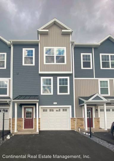 Main picture of 121 Veery Way