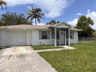 Main picture of 2624 Jean Marie Ct