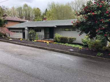 Main picture of 4138 SW 4th Ave