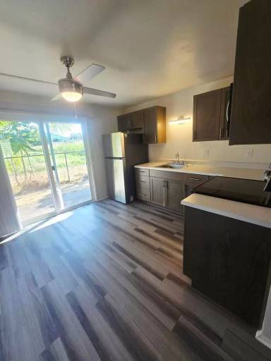 Main picture of 14992 SE Division St